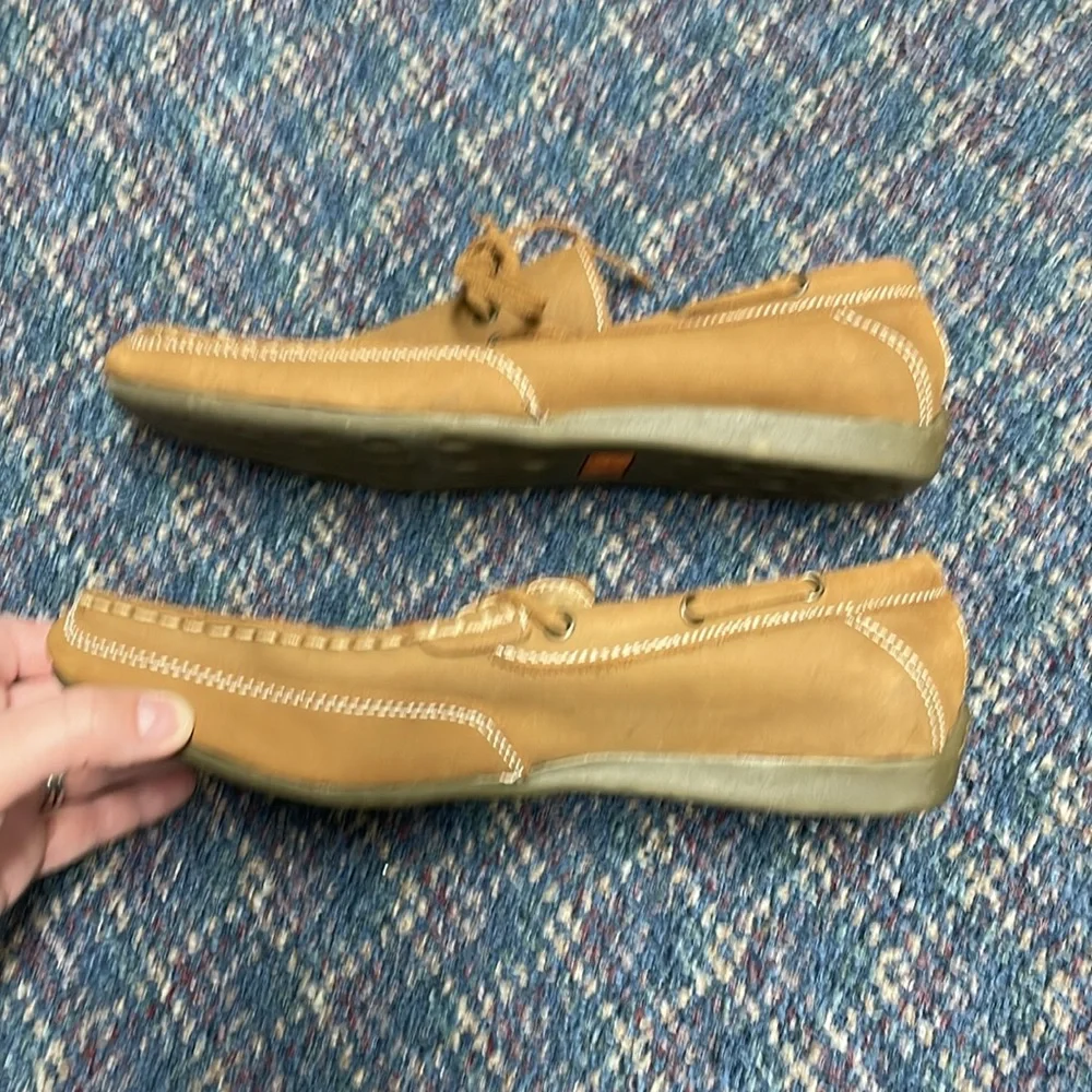 Preloved Mens Perry Ellis Boat Shoes size 8